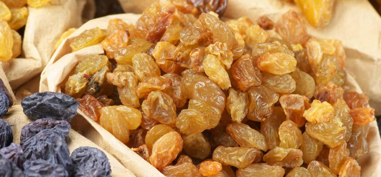 Benefits Of Eating Raisins Everyday