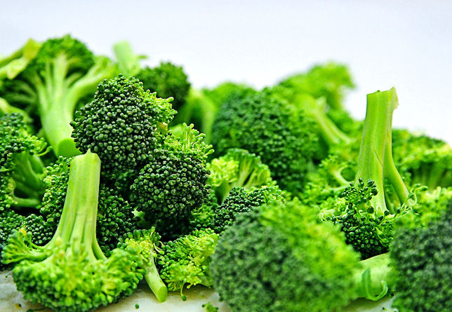 Beauty Benefits of Broccoli for skin and hair